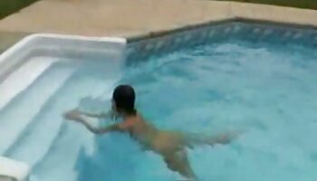 Ladyboy Nim hút tai hinh xes và chị Lớn thô dương vật