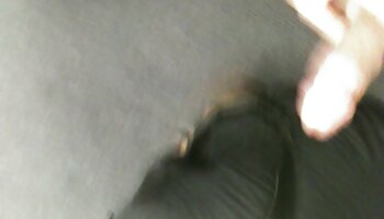 Kim là rất bận rộn bú cặc của tai phim sex ve may mien phi người yêu của cô ấy đá cứng