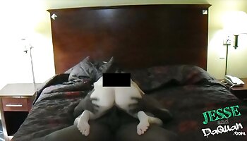 Maki Takei được truyen sex hien tai quần lót loại bỏ và fucked cứng
