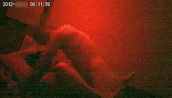 Ines Cudna fucked với strapon Extasi trên các bãi phim hh hen tai biển